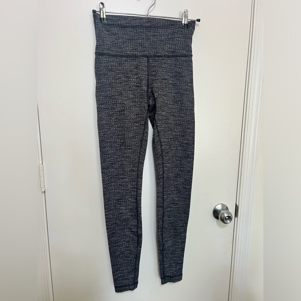 Lululemon Women's Wunder Under Textured Leggings Gray Black